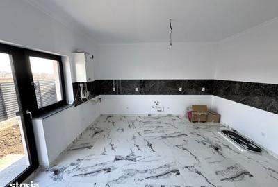 Casă cu 4 camere cu Teren 420 Mp în Holboca - 7