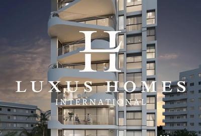 Apartament cu 4 camere decomandat în Central - 4