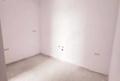 Apartament cu 3 camere decomandat în Seaca - 9