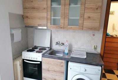 1 camera in zona Crisan - 2