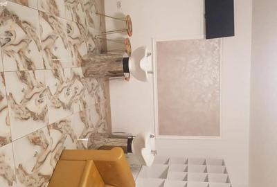 Apartament cu 3 camere decomandat în Central - 1