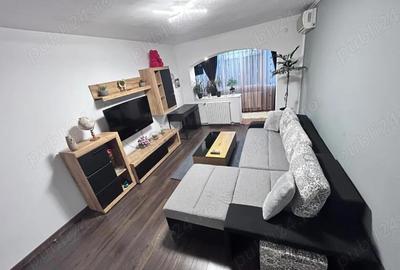 Proprietar -> inchiriez Apartament decomandat cu 2 camere spa?ios vzv de Satul de Vacanta - 1