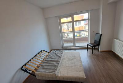 APARTAMENT 3 CAMERE - SUPRAFATA GENEROASA - 23