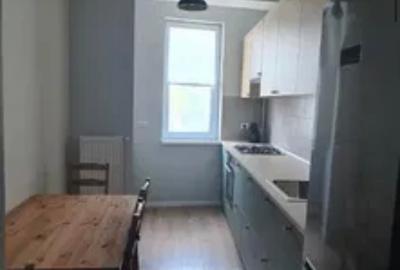 Apartament cu 2 camere decomandat, mobilat în Păcii - 3