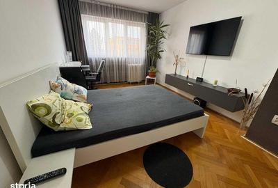 Apartament cu 2 camere decomandat în 1848 - 3