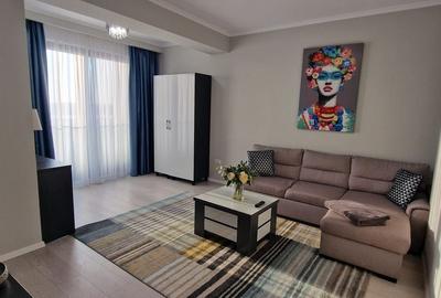 Apartament cu 2 camere decomandat, mobilat în Faleza Nord