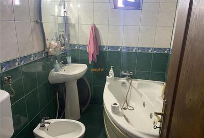 Apartament 4 camere , zona ultacentrala - Primaria Focsani , - 3