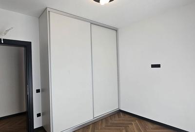 Apartament cu 3 camere decomandat în Turnișor - 2