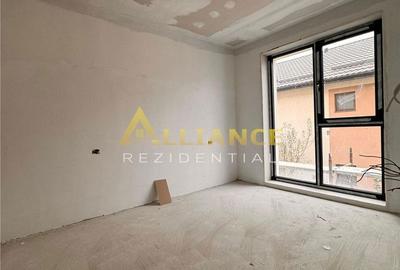 Casă cu 5 camere cu Teren 180 Mp în Central - 5