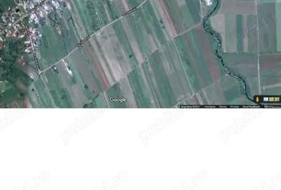 Teren de 2500 mp, în Central