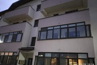 Apartament cu 2 camere decomandat în Chiajna