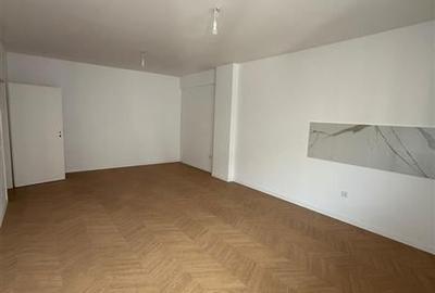 Exclusivitate, Apartament 2 camere, etaj 3, 50 mp, Zona Coresi-Tractorul, Brasov - 1