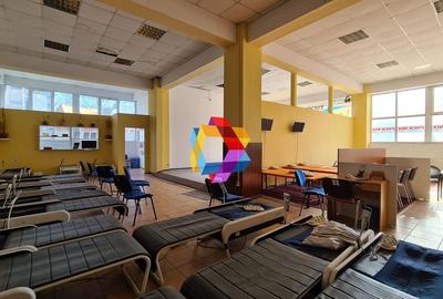 Spatiu comercial - 267 mp # PLUS Spatii comerciale - 2
