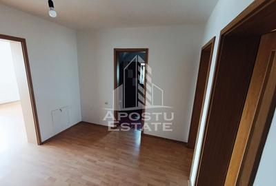 Casa individuala, Girocului, 2 bai, 5 camere - 10