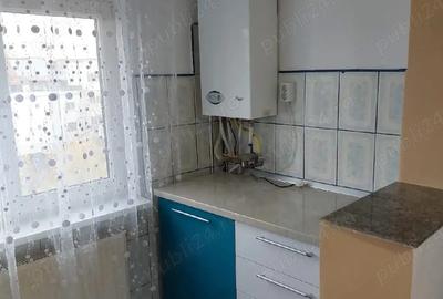 Garsonieră decomandată în Central - 1