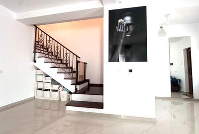 Duplex cu 4 camere cu Canalizare în Moșnița Veche - 6