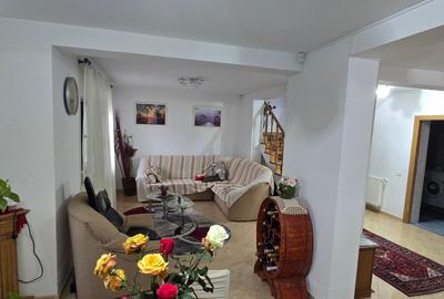 Vila de vanzare Petresti - 11