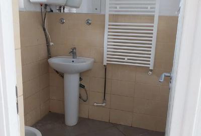 Spațiu comercial, de 140 mp, în Central - 2