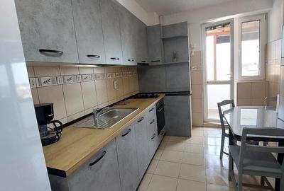 Apartament cu 3 camere decomandat în Central - 2