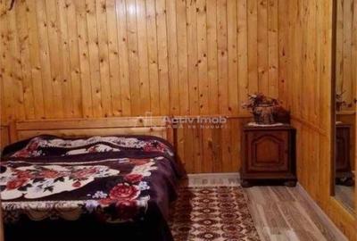 Casă cu 6 camere cu Teren 1618 Mp în Bran - 4