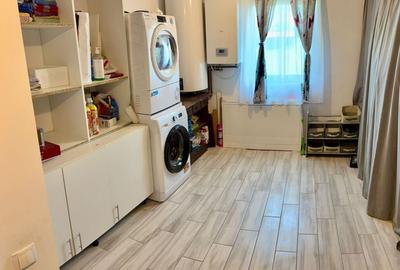 Casă cu 5 camere în Hărman, cod 8197 - 7