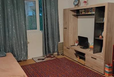 Apartament 2 camere vanzare micro 14 - 1