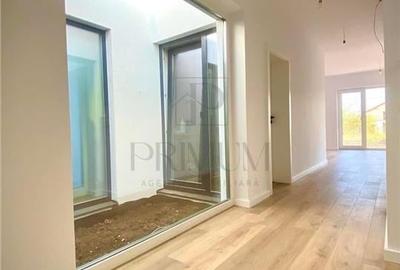 Duplex deosebit - la asfalt - 3 dormitoare. - 2