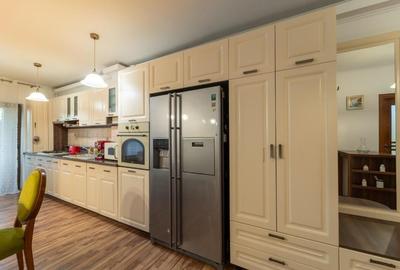 Persoană fizică vând apartament central cu 3 camere si garaj in Cluj-Napoca - 3