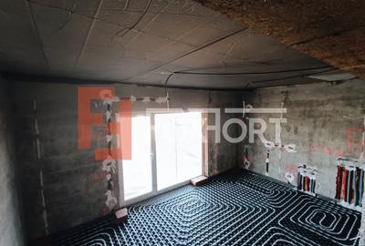 Duplex 4 camere si teren de 300 mp - zona Mosnita Veche - 9