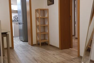 Piata Victoriei - 10