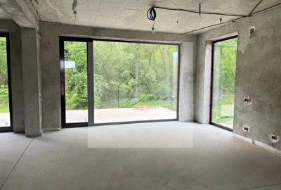 Casă cu Teren 500 Mp în Corbeanca