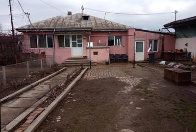 Casă cu 5 camere cu Teren 964 Mp în Pleașa - 8