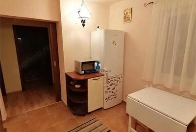Apartament cu 3 camere decomandat în Giurgiului - 6