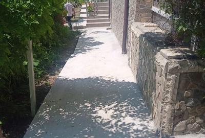 Casă cu 4 camere în Bozioru - 4