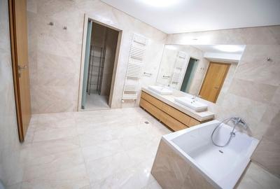Skyline Elegance – Panoramic Duplex | Living Above the City - 9
