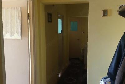 Apartament cu 3 camere decomandat în Central - 1