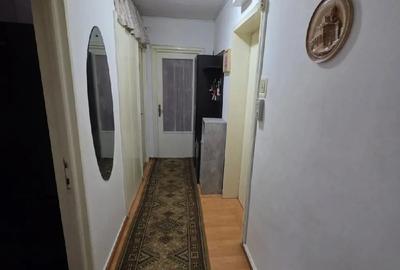 Apartament cu 2 camere decomandat în Central - 1