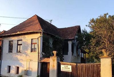 Casă cu 3 camere cu Teren 300 Mp în Central - 5