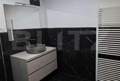 Spațiu comercial, de 70 mp, în Central - 8