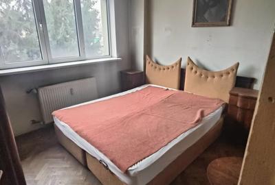 Apartament cu 3 camere în Victoriei - 1