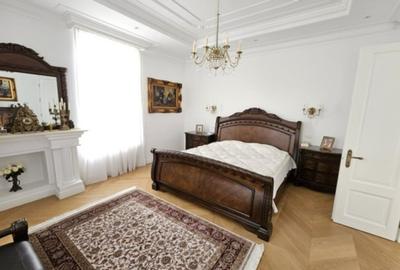 Casă cu 7 camere cu Canalizare în Unirii - 7