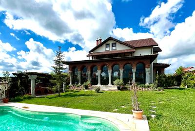 Casă individuală cu 8 camere cu Piscina în Corbeanca - 1