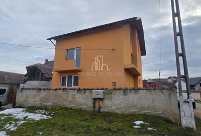 Casă individuală cu 4 camere cu Canalizare în Daneș - 3