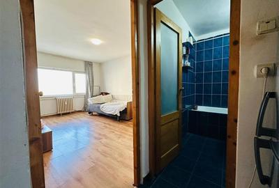 Garsonieră decomandată în Nufărul - 3