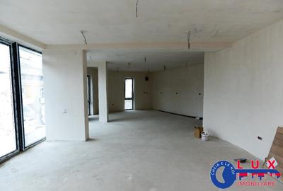 Spațiu comercial, de 69 mp, în Central - 6