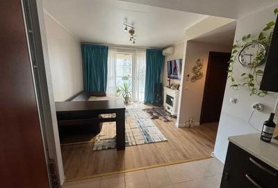 Apartament cu 2 camere semidecomandat în Colentina