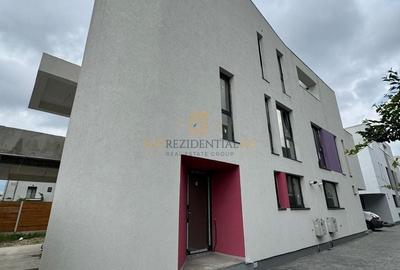 Casă cu 6 camere cu Canalizare în Central - 23