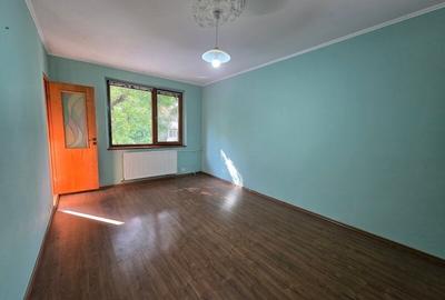 Apartament cu 2 camere decomandat în Dristor