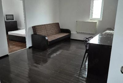 Apartament cu 2 camere decomandat în Vânători - 1