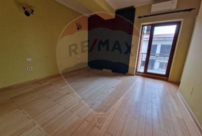 Casa  Vila cu 4 camere de vanzare Kogalniceanu judetul Constanta - 9